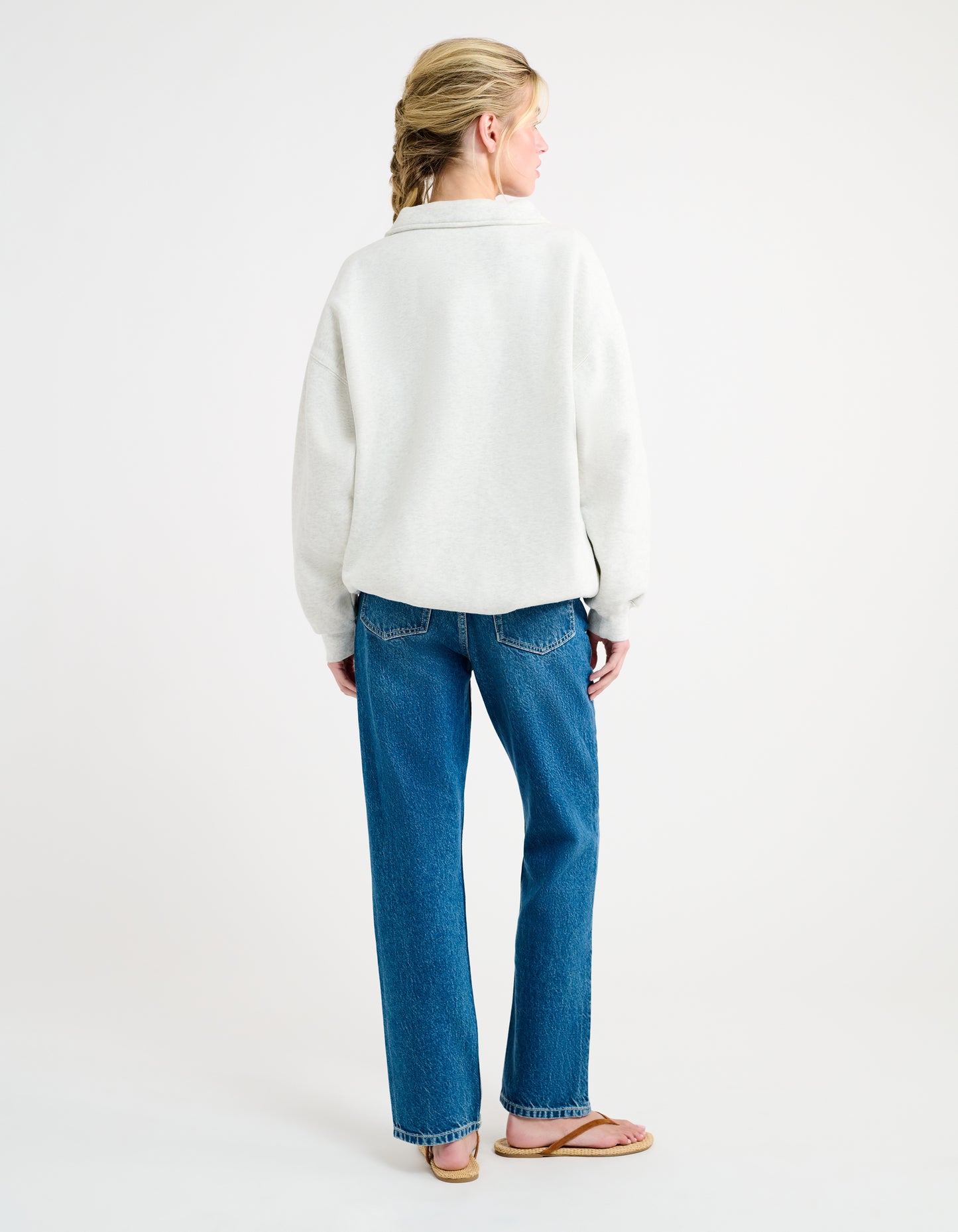 Airport Sweatshirt in Pearl Gray