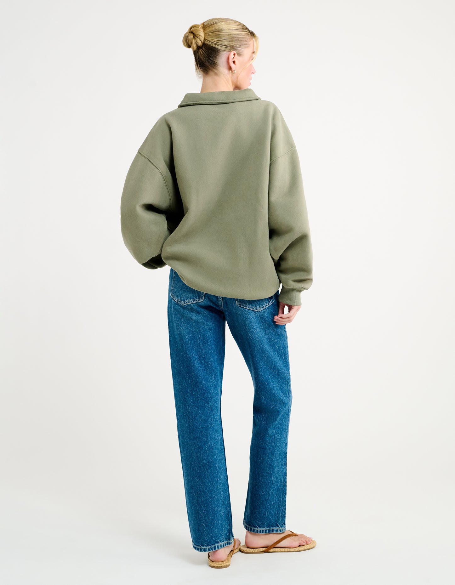 Airport Sweatshirt | Sandstone