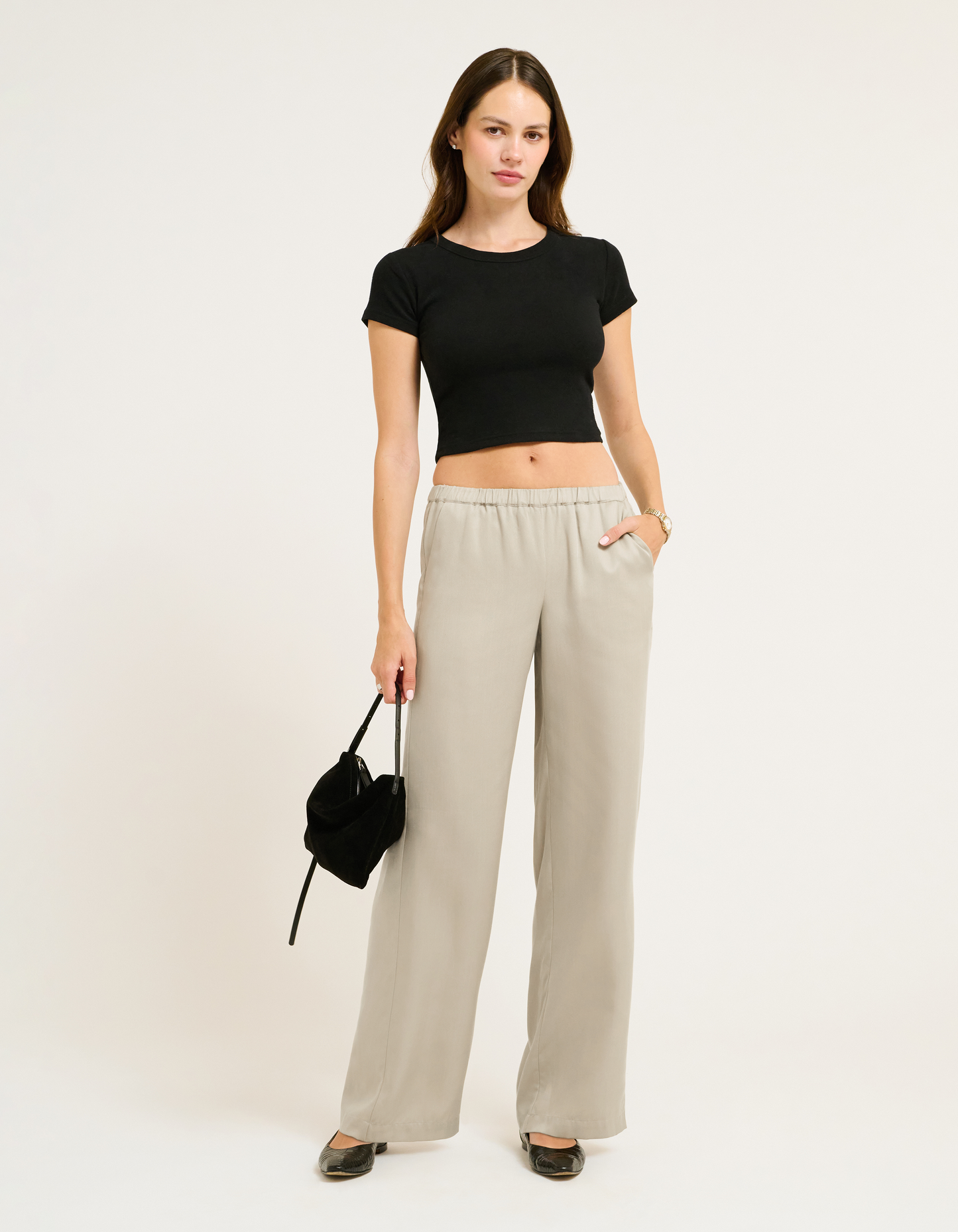 Elastic Waistband, Mid riseTaupe Pants with Side pockets