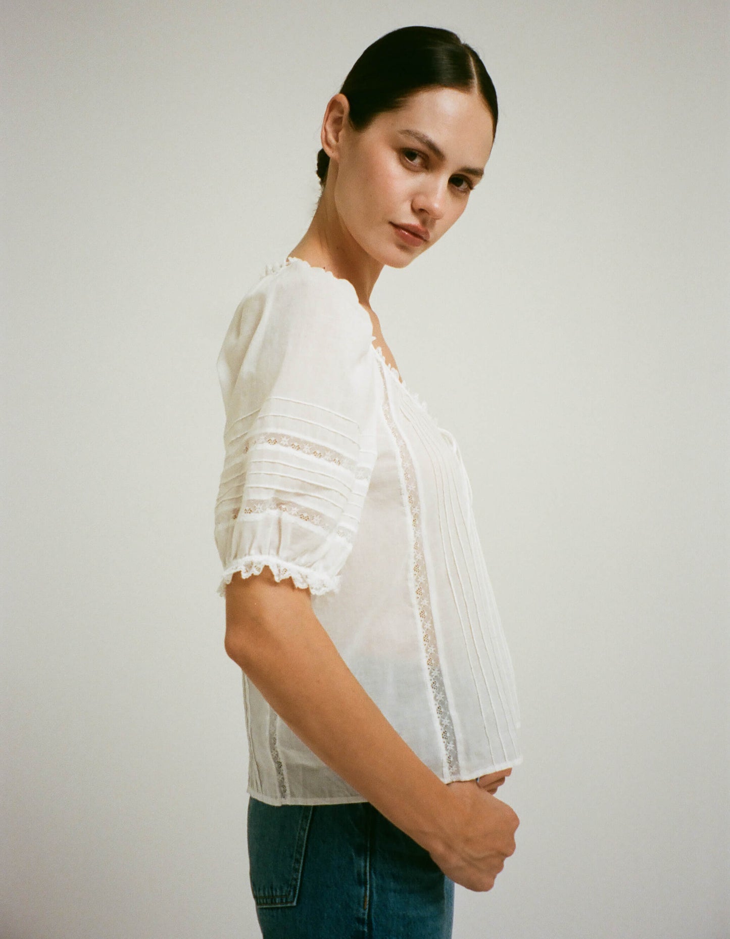 Prairie Top | White