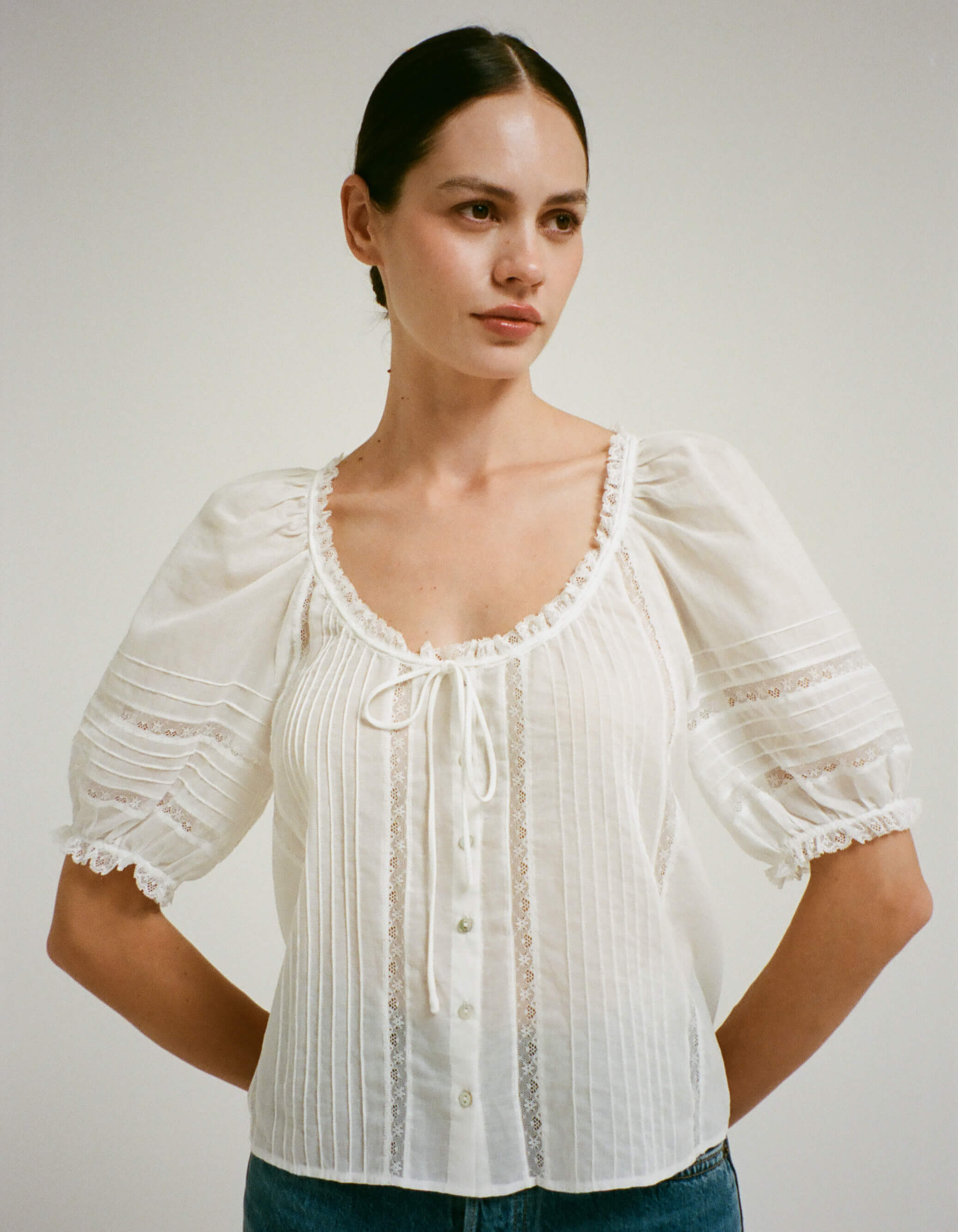 Prairie Top | White
