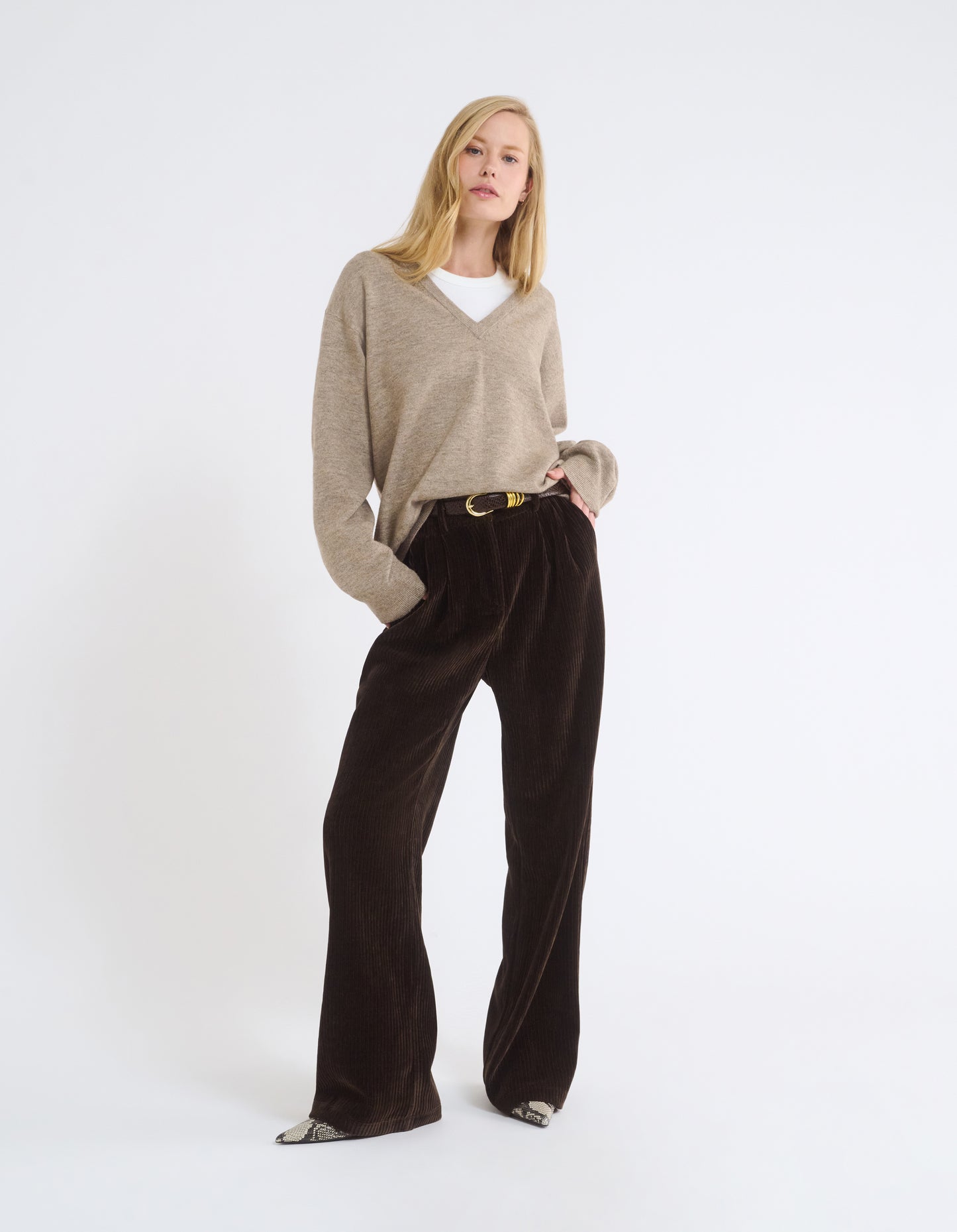 Vail V-Neck Sweater | Mocha Heather