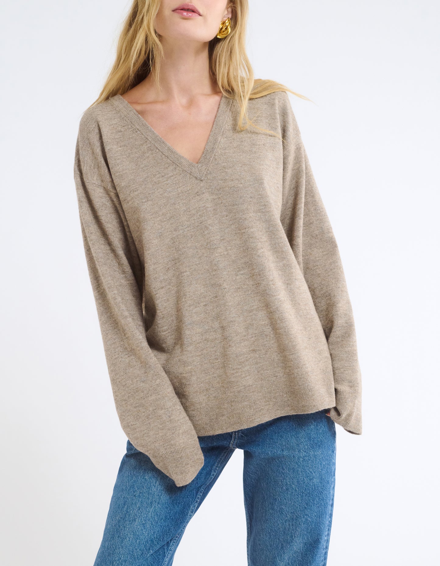 Vail V-Neck Sweater | Mocha Heather