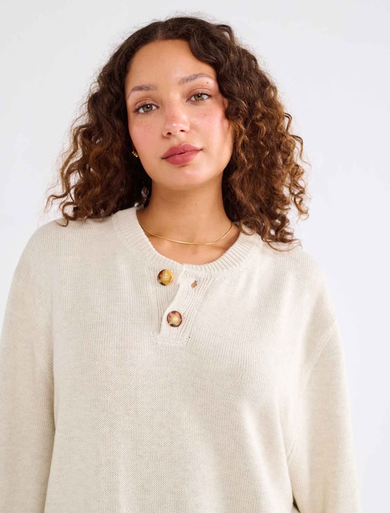 Varsity Henley | Oat - Knitwear