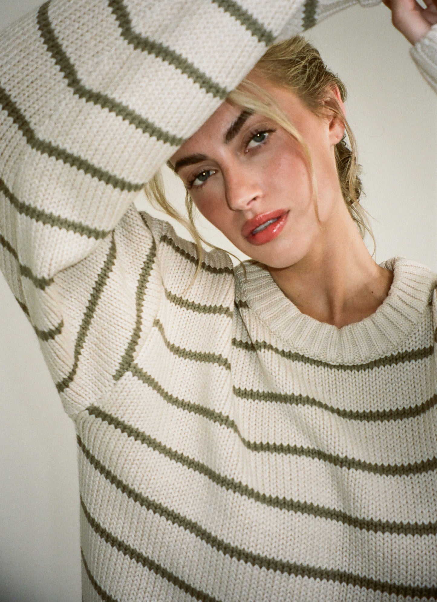 Heavy cotton sweater knit, Yarn dye stripe
,Oversized fit Crewneck, Sweater