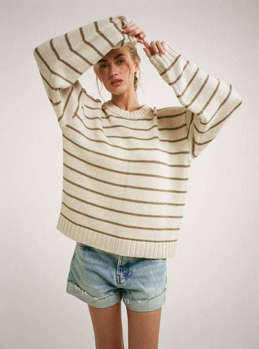Heavy cotton sweater knit, Yarn dye stripe
,Oversized fit Crewneck, Sweater