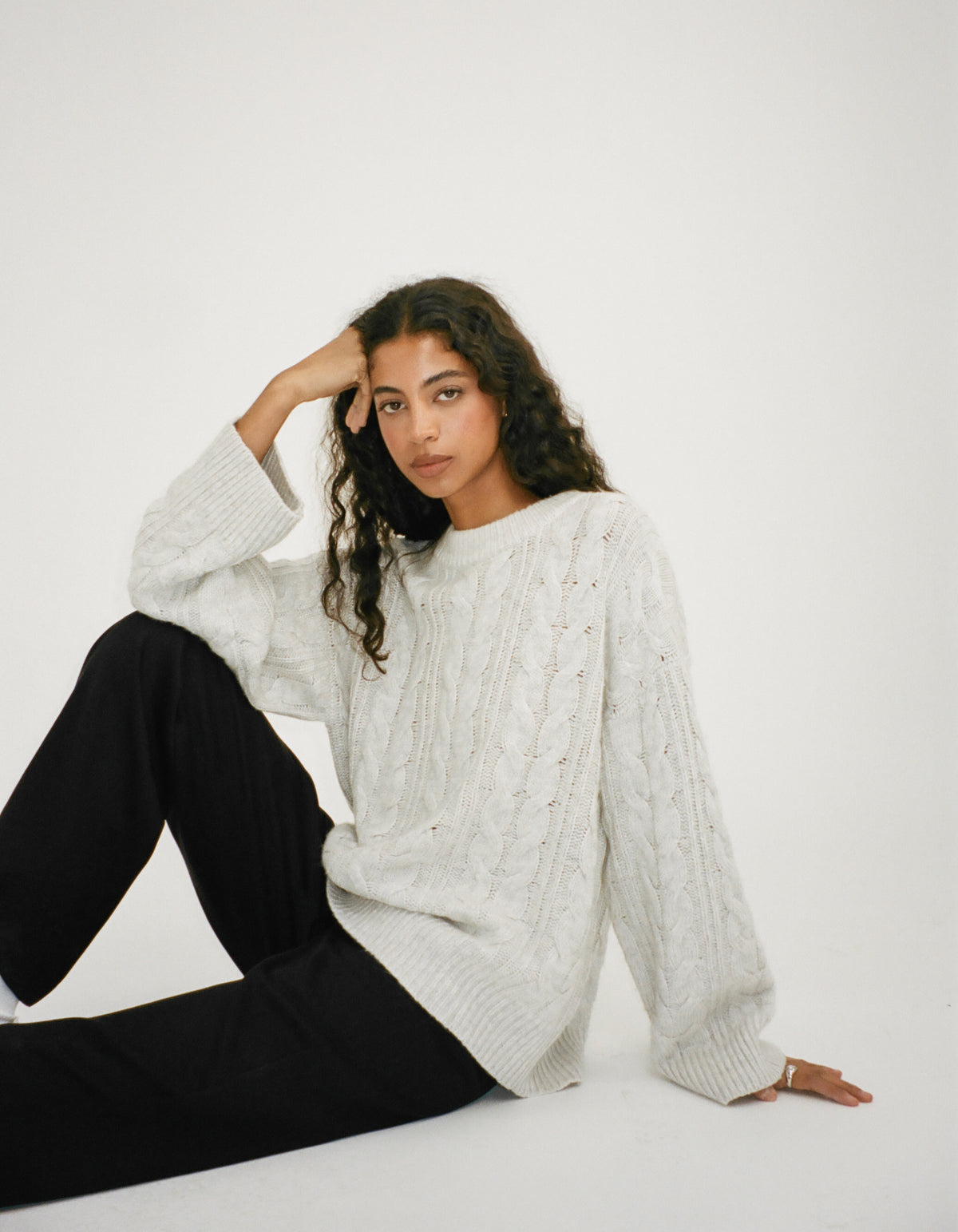 Long Sleeve Crew Neck Pull Over Sweater