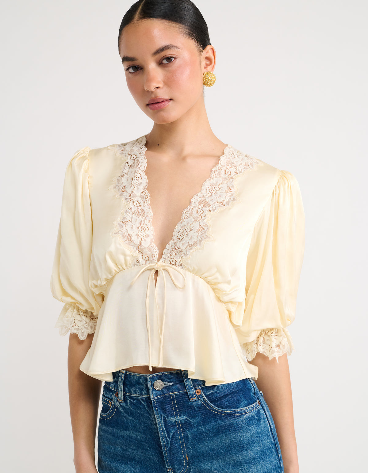 Honey Blouse in Custard