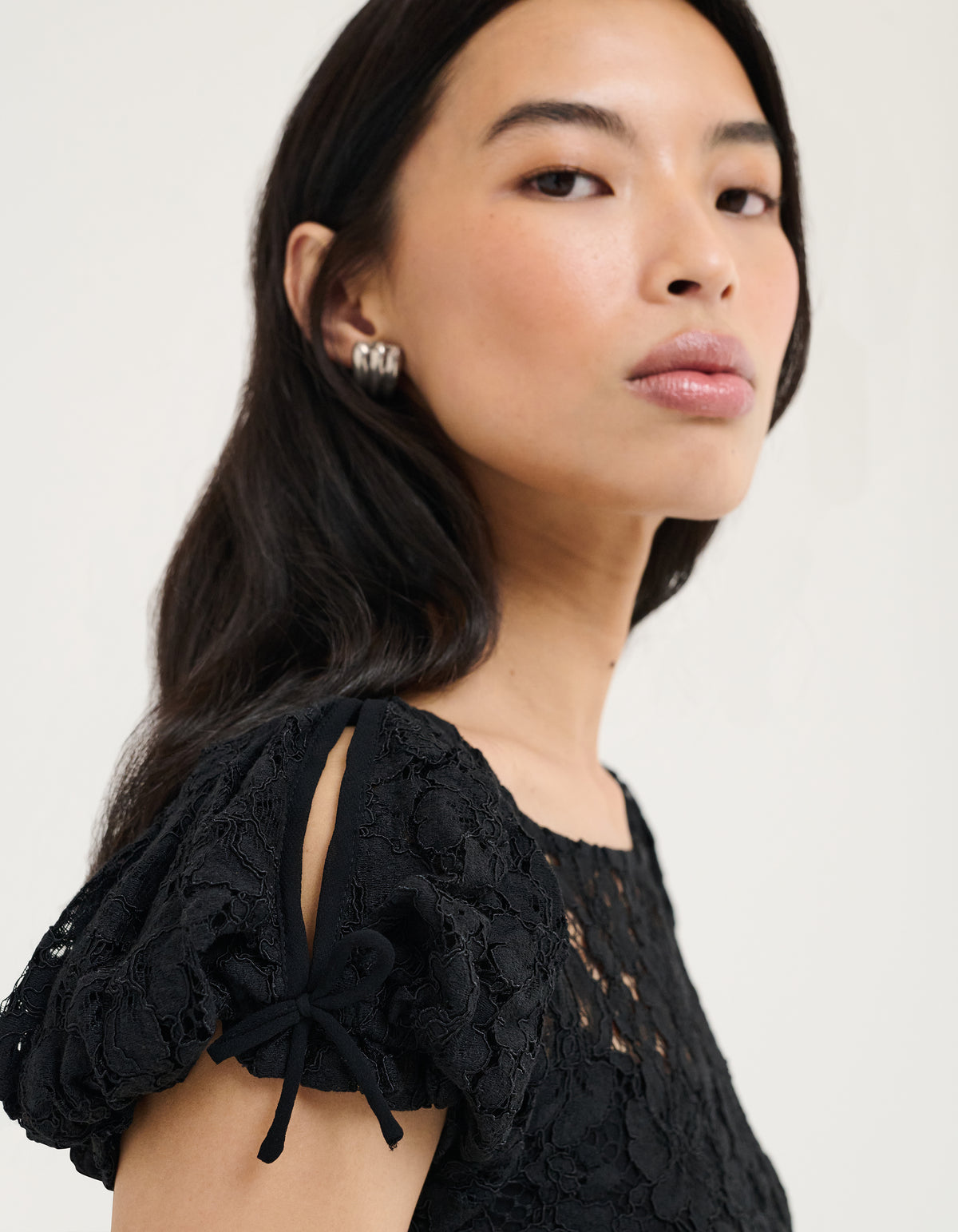 Kisslock Mini Dress | Black