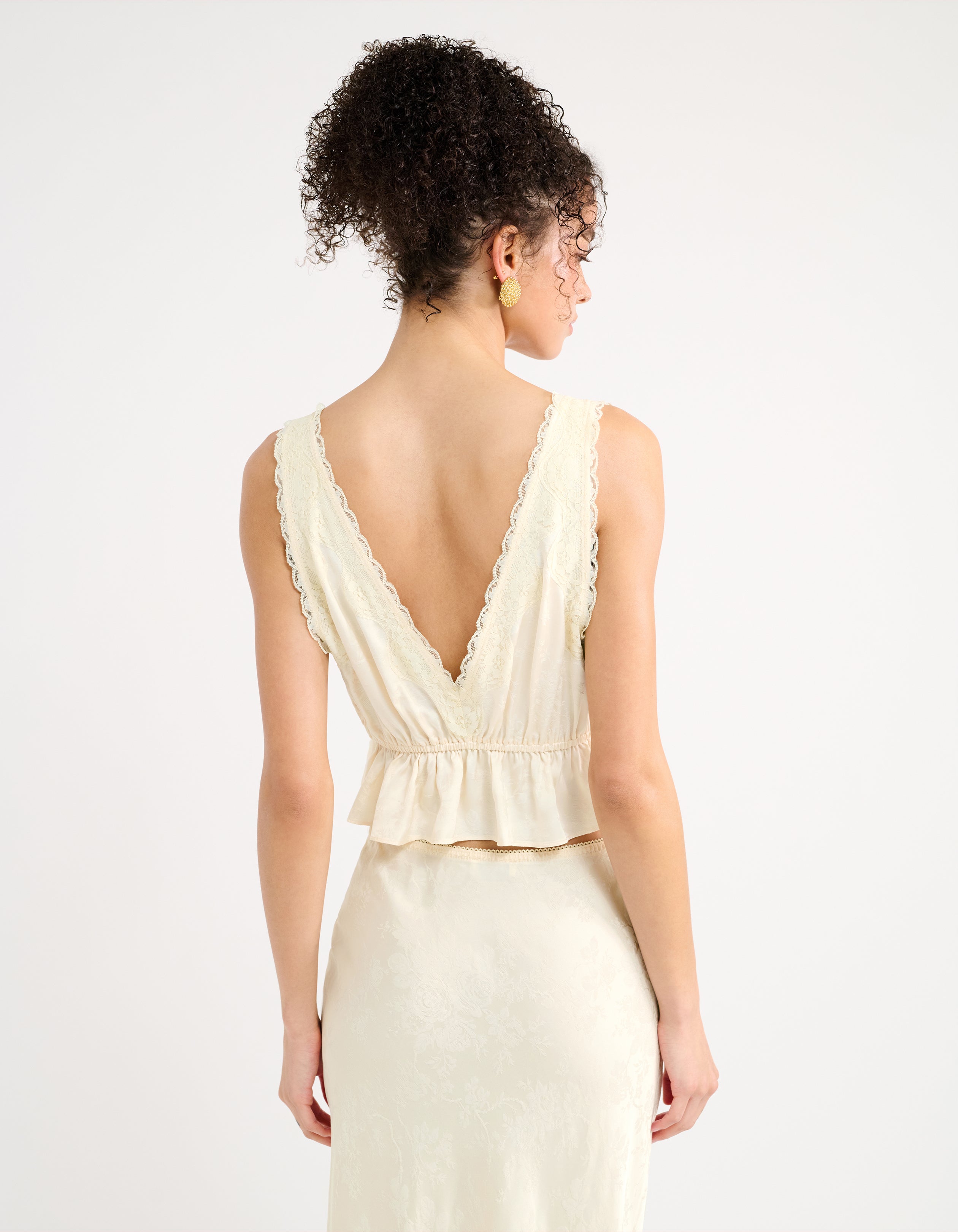 Lady Lace Top | Ivory Jacquard – Rumored