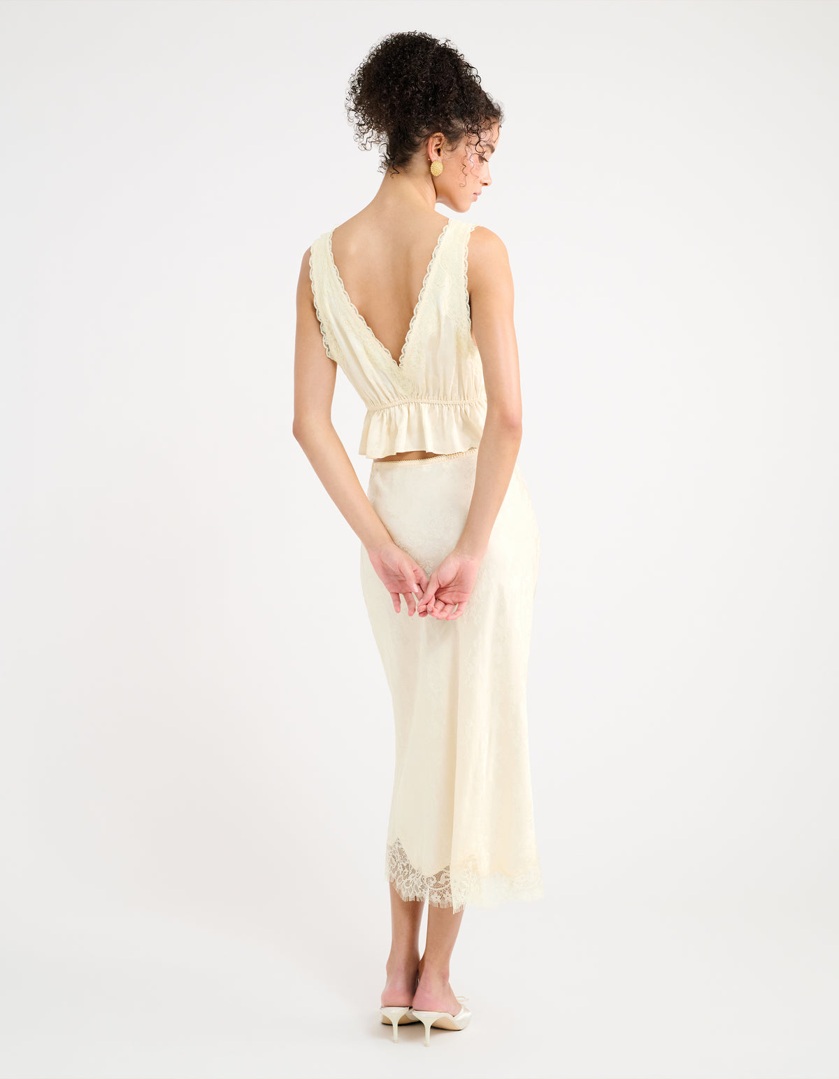 Mid Rise Midi Skirt in ivory jacquard and white lace trim