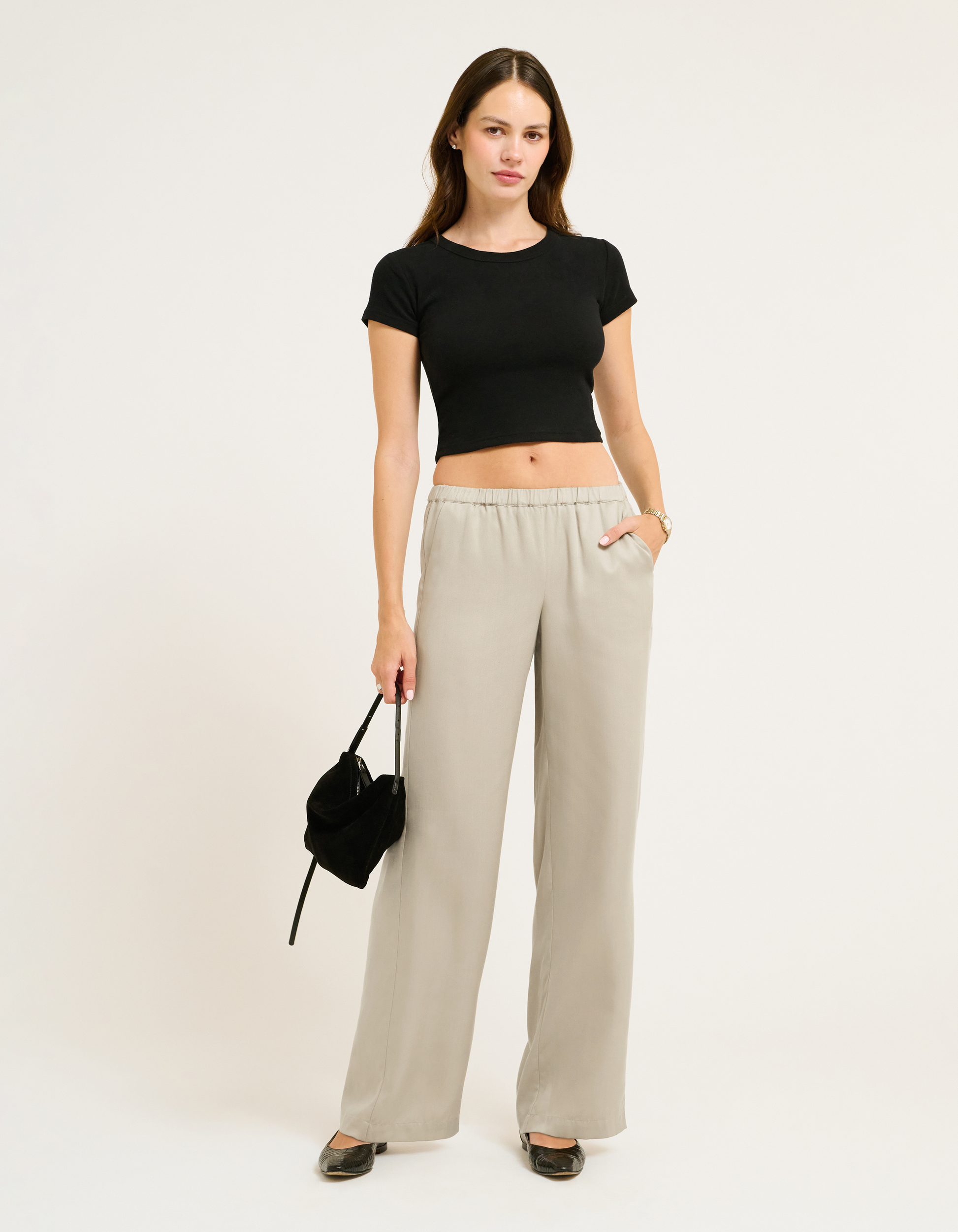 Elastic Waistband, Mid riseTaupe Pants with Side pockets