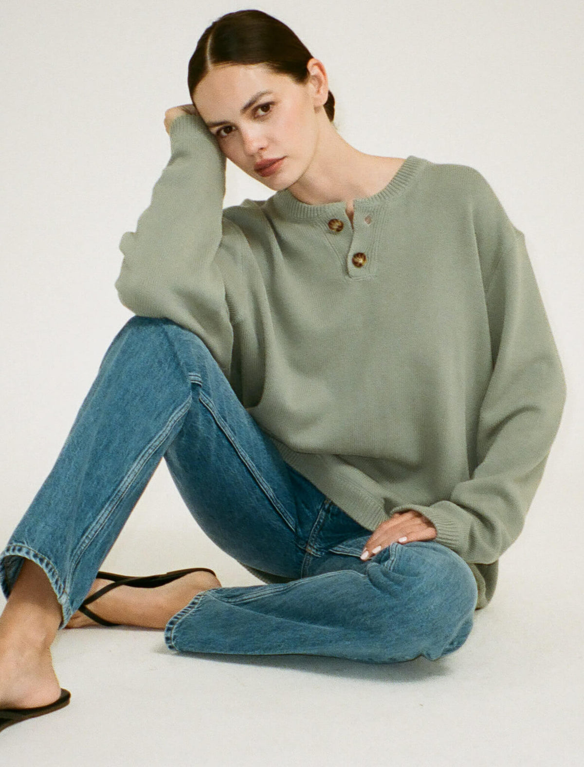 Varsity Henley | Sandstone