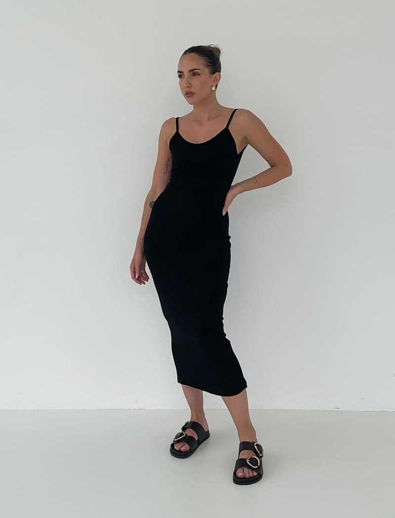 Effortless Dress | Black - Dresses