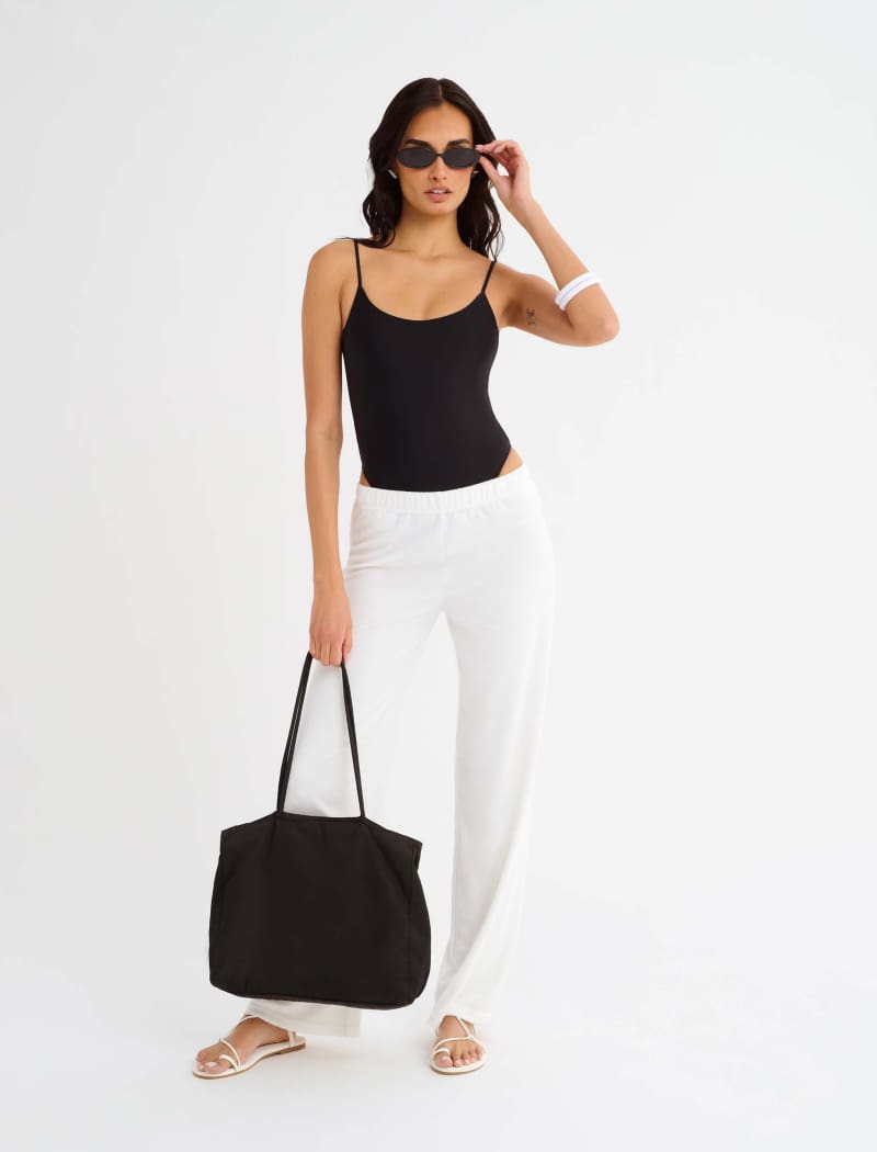 Minimal One Piece | Black