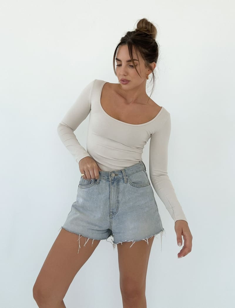 Prima Long Sleeve Top | Dune - Tops
