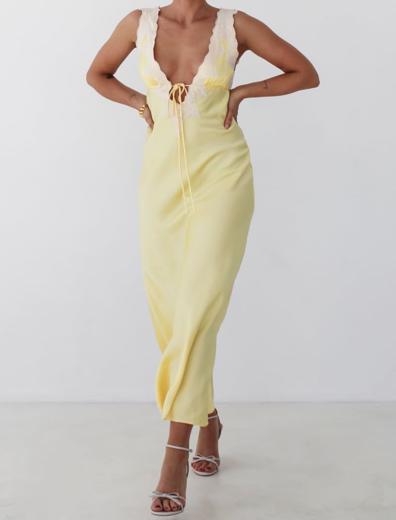 Venice Maxi Dress | Banana - Maxi Dress